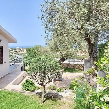 Iss Travel, Sea View Apartment Il Corbezzolo - Ground Floor With Air-Condition San Teodoro  Eksteriør billede